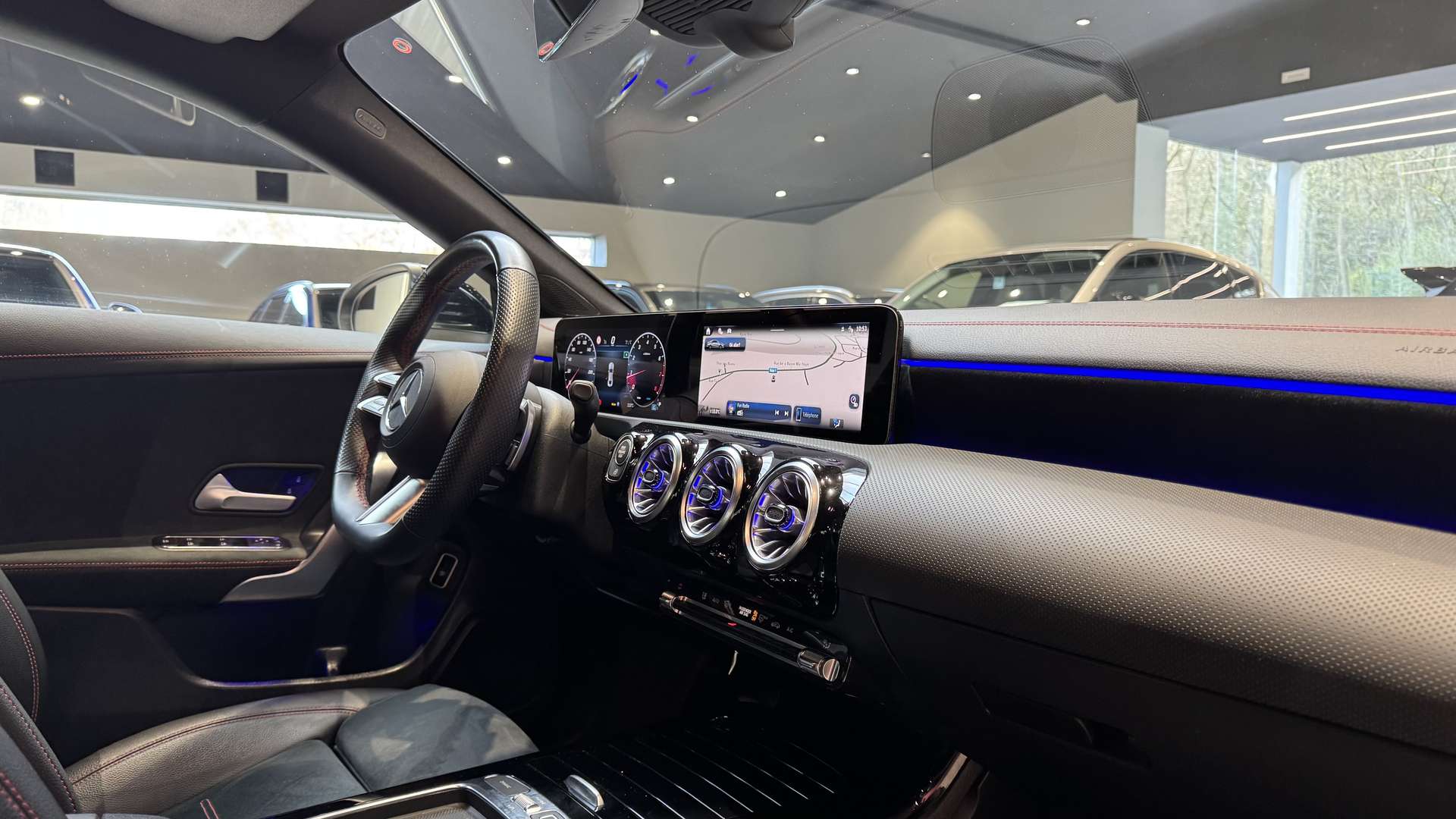 Mercedes CLA 180 AMG Line - 2024 - Joinsteer - #13