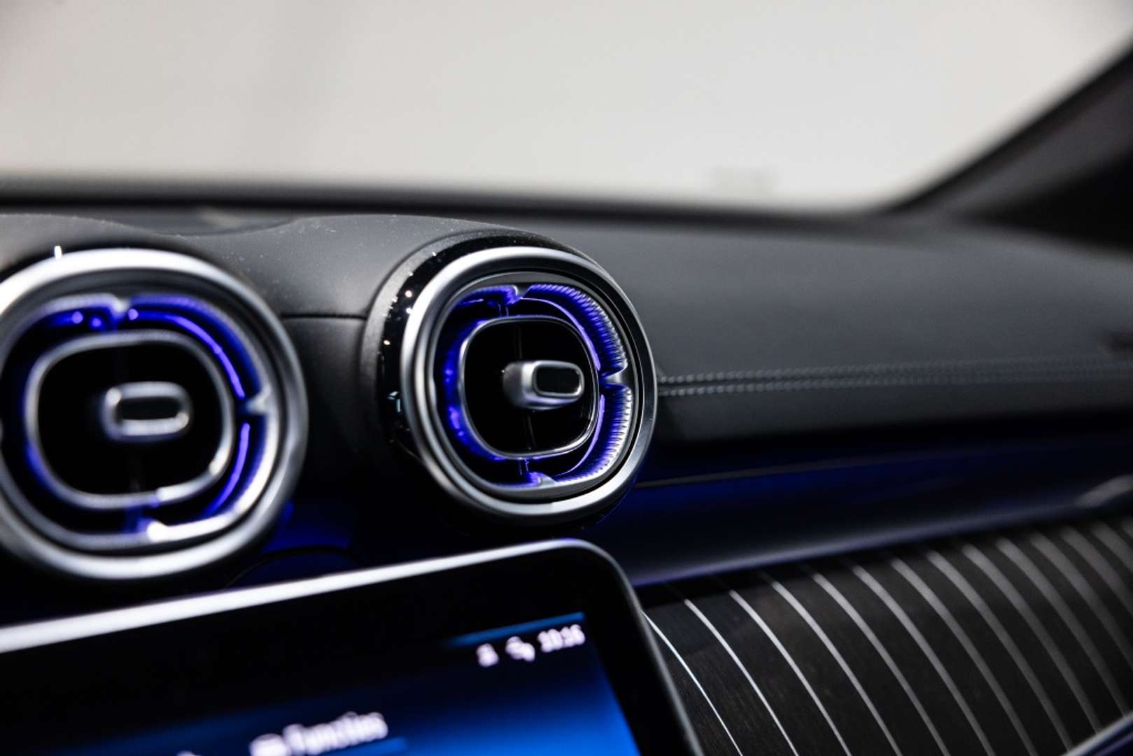 Mercedes Classe C 300 E 300 AMG Line - 2023 - Joinsteer - #46