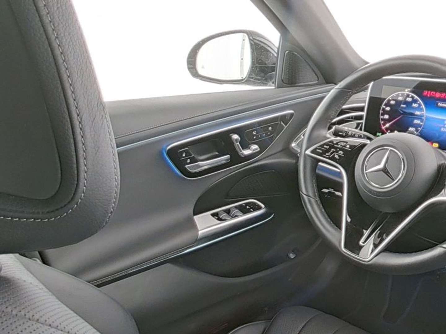 Mercedes Classe E 300 - 2024 - Joinsteer - #2