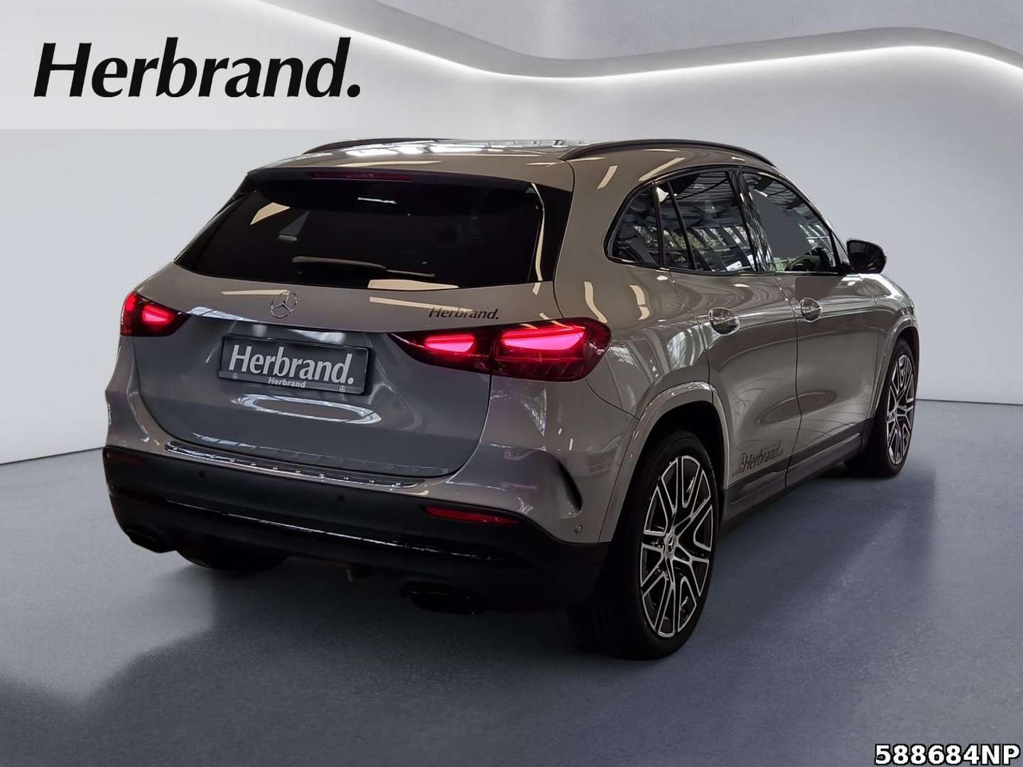 Mercedes GLA 200 AMG Line - 2025 - Joinsteer - #3