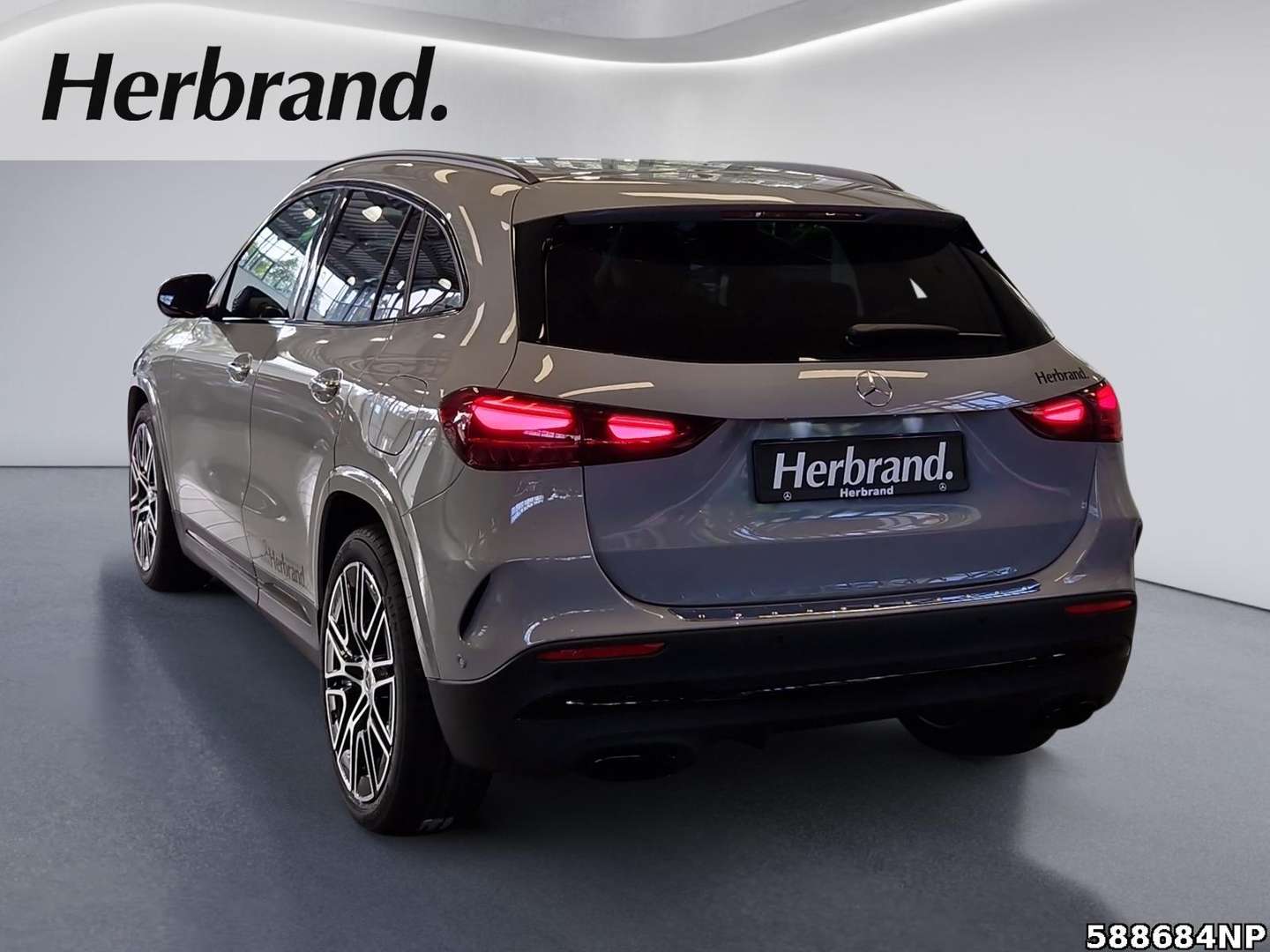 Mercedes GLA 200 AMG Line - 2025 - Joinsteer - #4