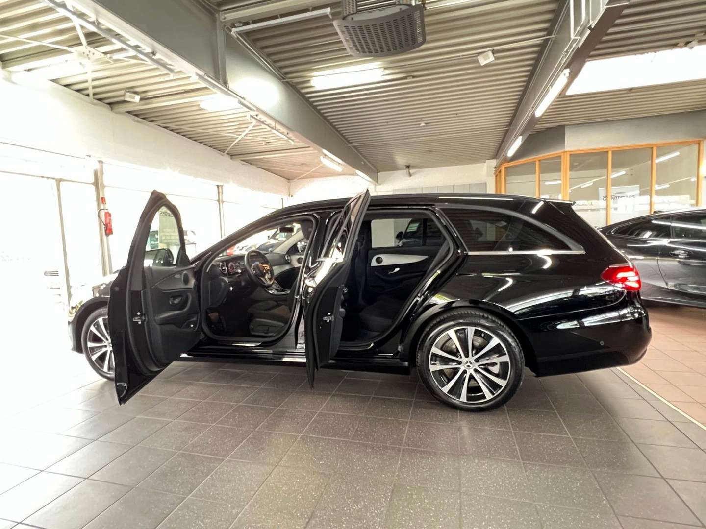 Mercedes Classe E 300 - 2019 - Joinsteer - #6