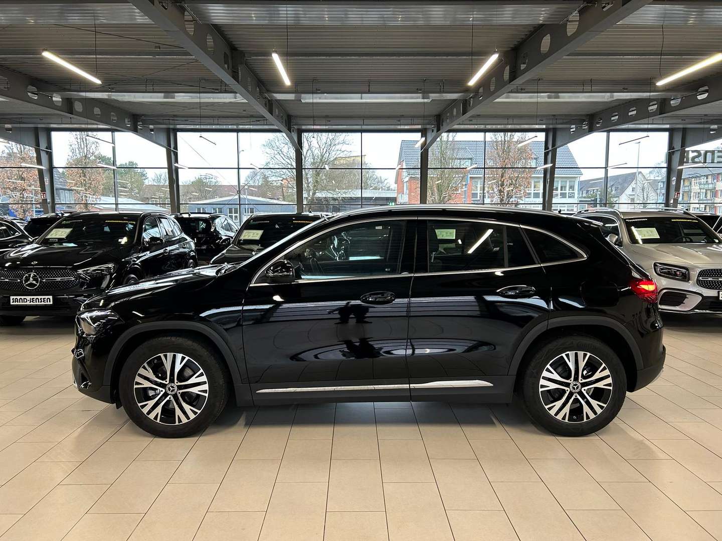 Mercedes GLA 200 Advanced - 2025 - Joinsteer - #2