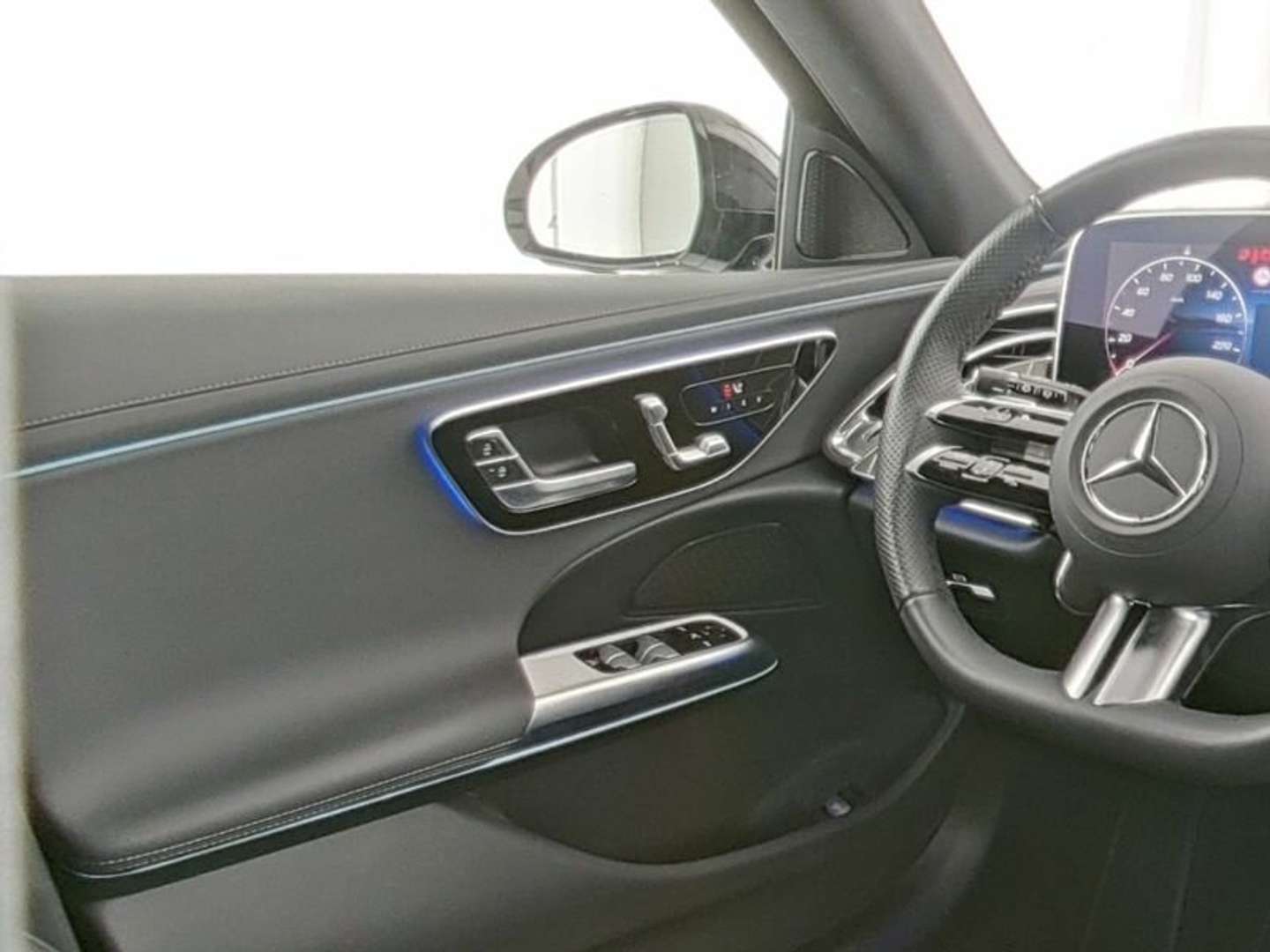 Mercedes Classe E 220 AMG-Line - 2025 - Joinsteer - #2