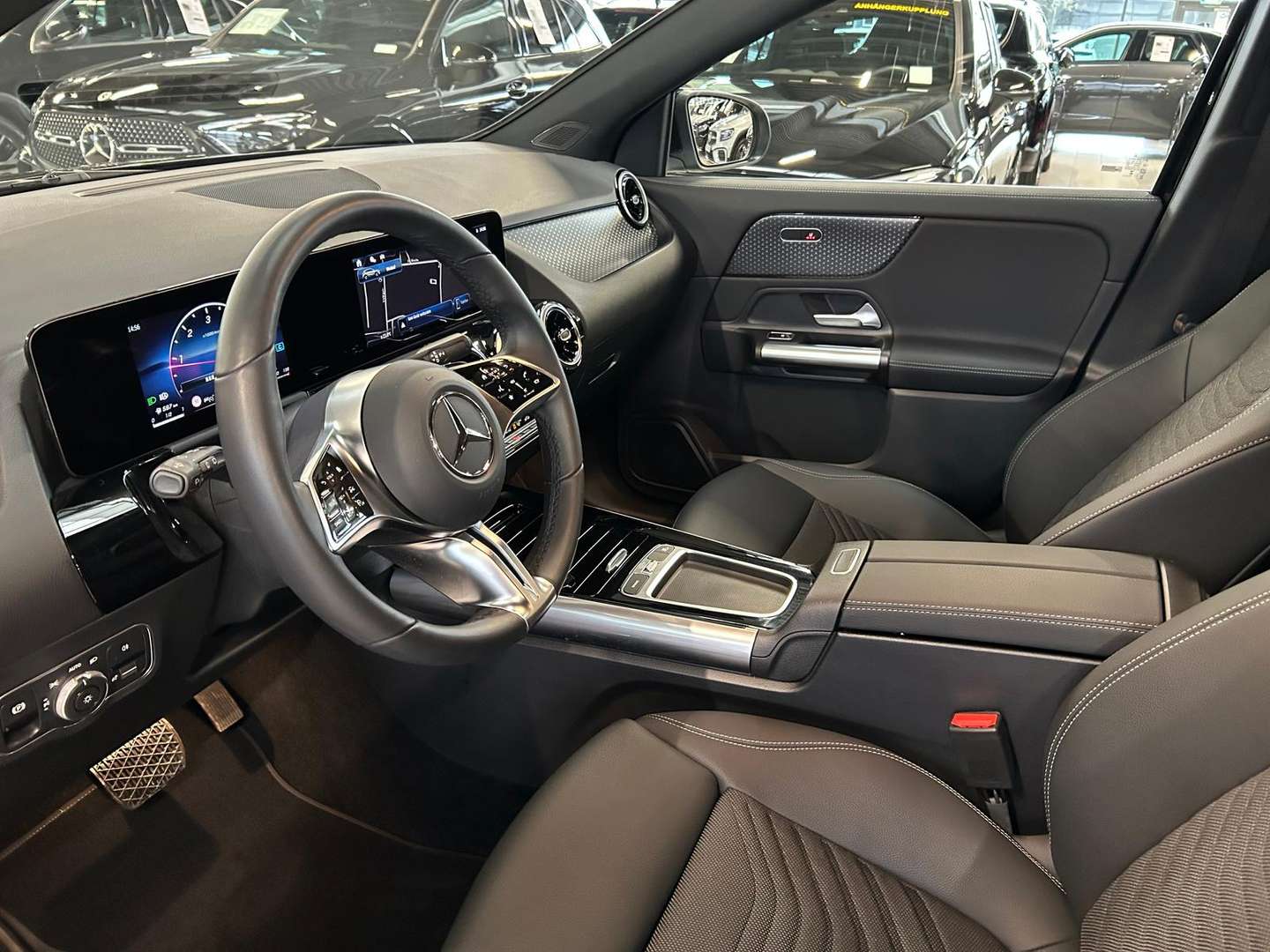 Mercedes GLA 200 Advanced - 2025 - Joinsteer - #6