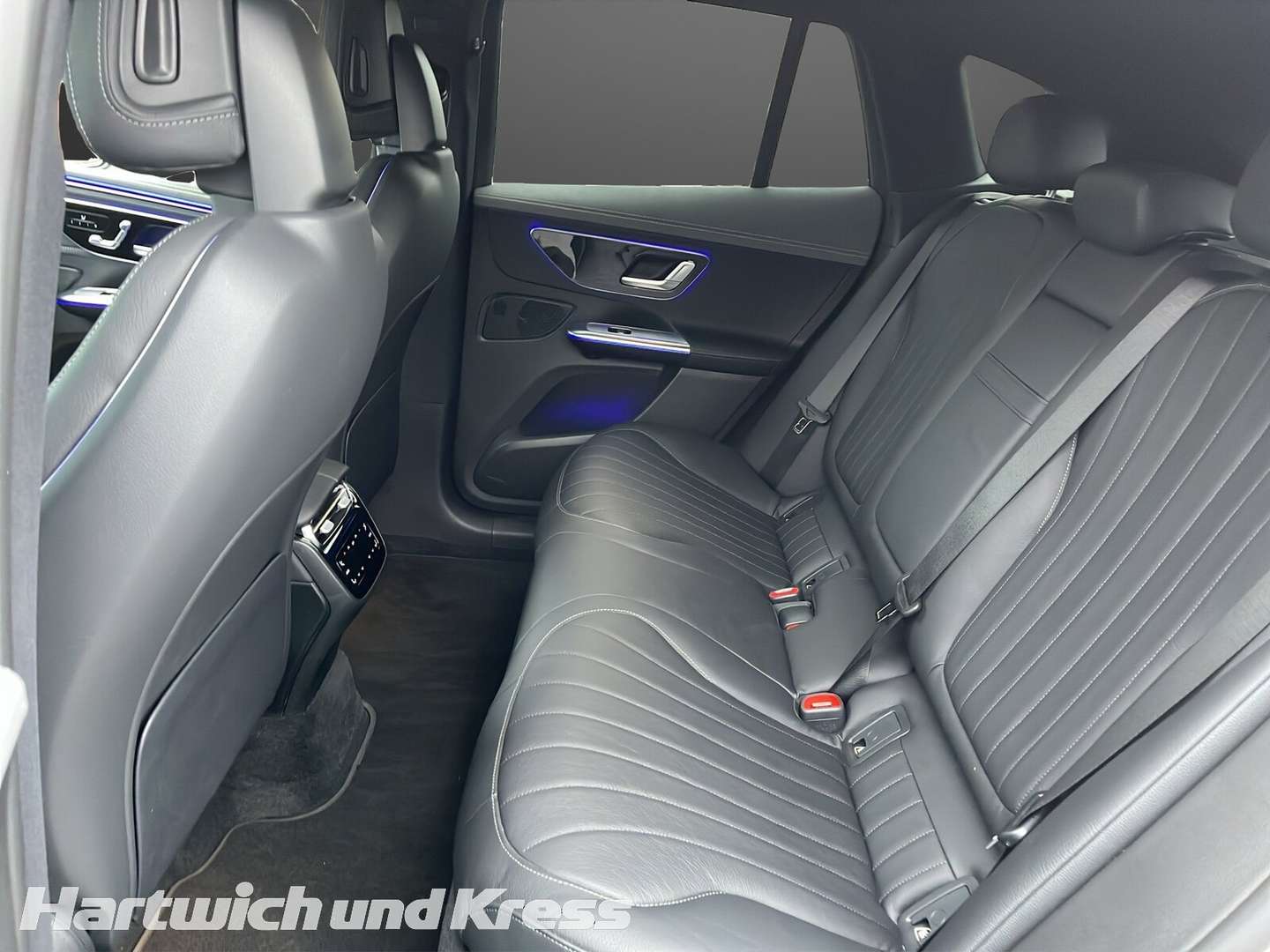 Mercedes EQE 350+ Premium Plus - 2023 - Joinsteer - #13