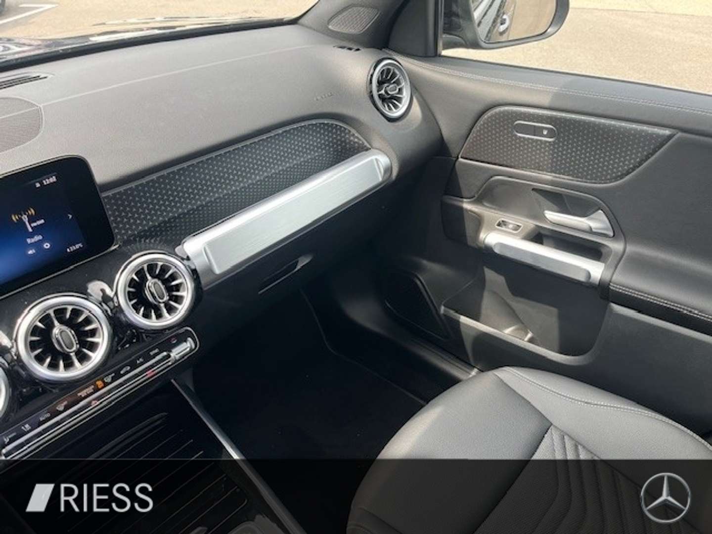 Mercedes GLB 250 Progressive - 2024 - Joinsteer - #10