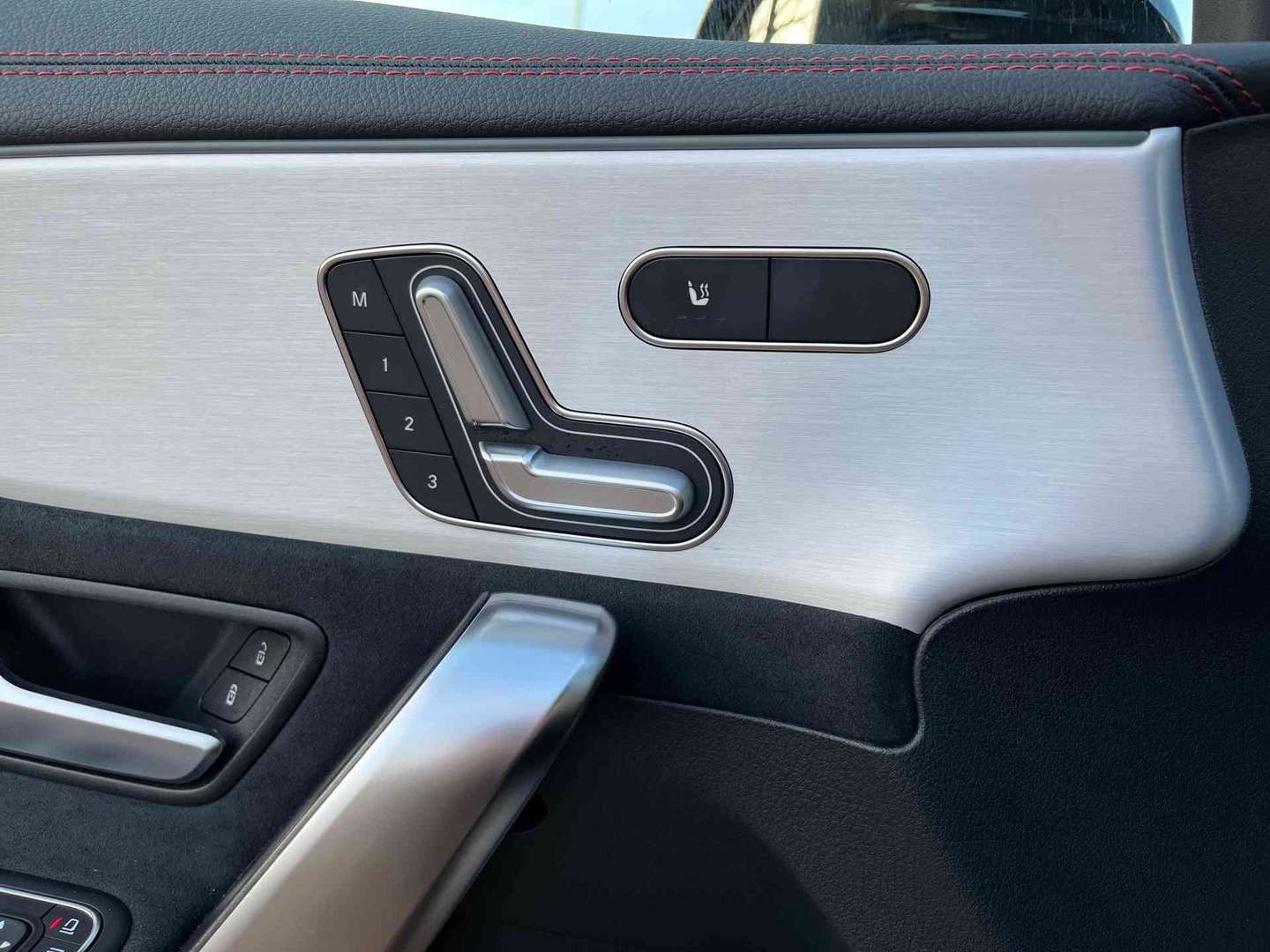 Mercedes CLA 200 200 Night Edition - 2024 - Joinsteer - #13