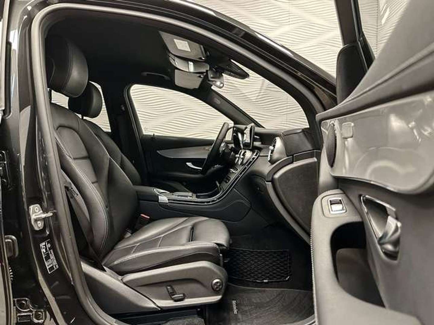 Mercedes GLC 200 - 2020 - Joinsteer - #30