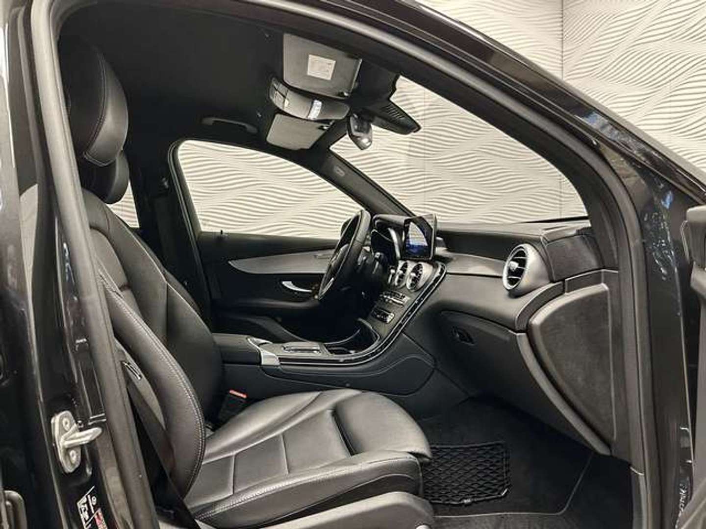 Mercedes GLC 200 - 2020 - Joinsteer - #31