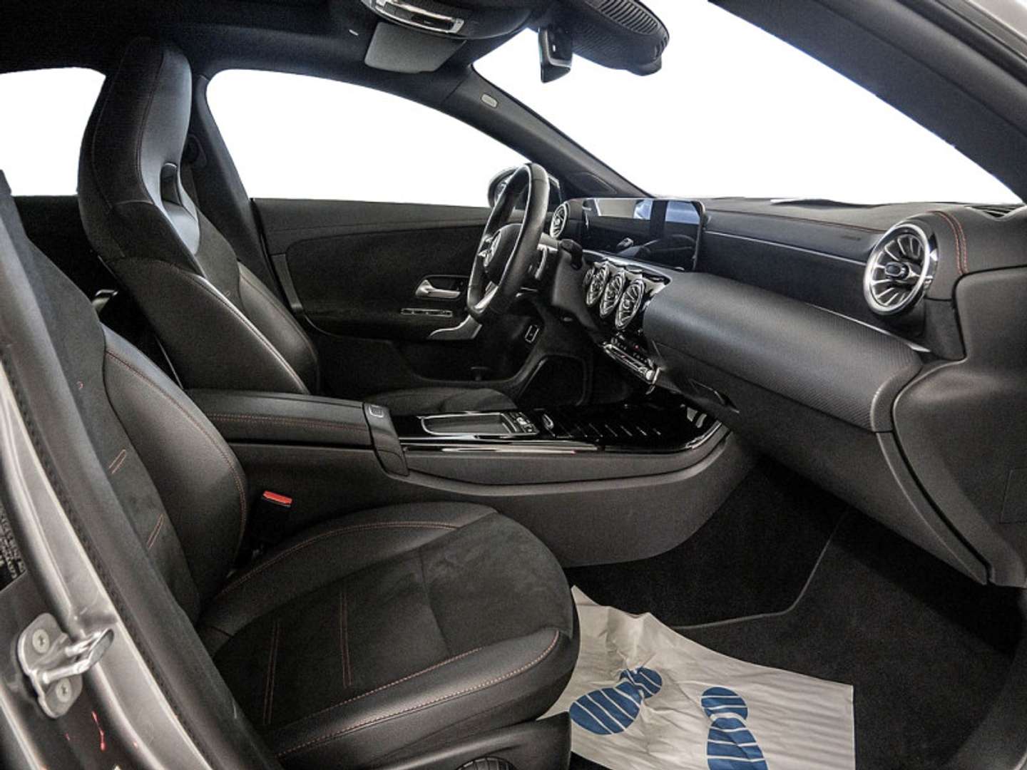 Mercedes CLA 220 AMG Line - 2024 - Joinsteer - #3