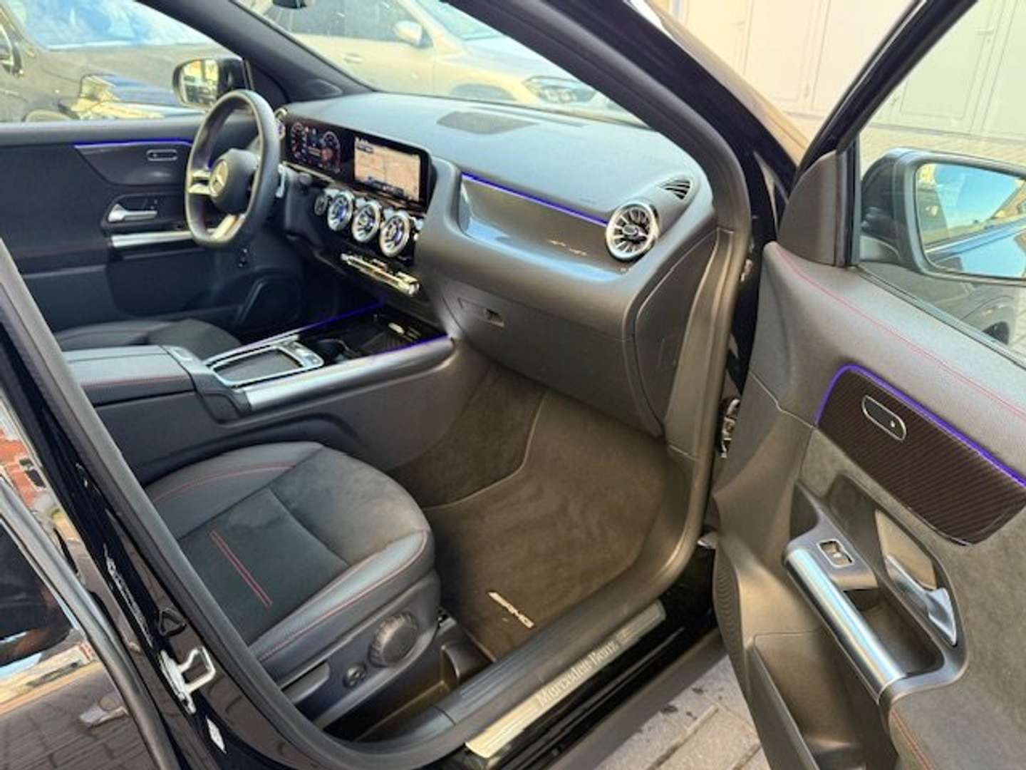 Mercedes GLA 180 AMG Line - 2024 - Joinsteer - #8