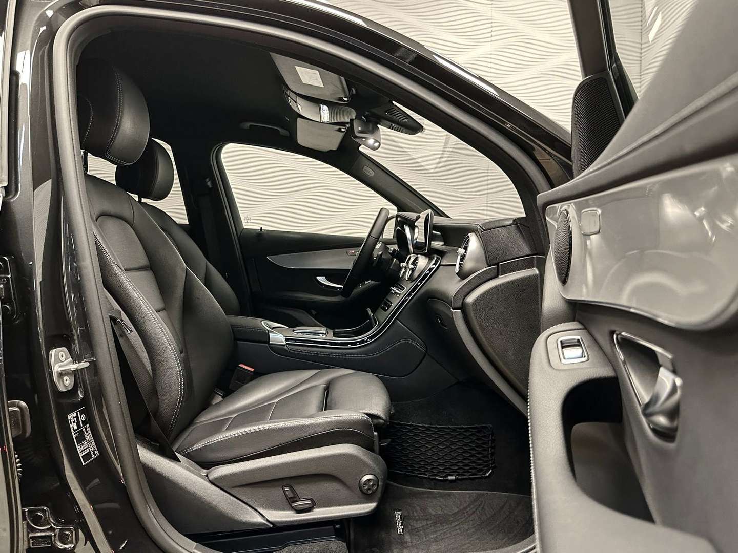 Mercedes GLC 200 - 2020 - Joinsteer - #30