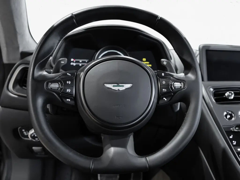Aston Martin DB11 V12 Coupe 5.2 - 2017 - Joinsteer - #11