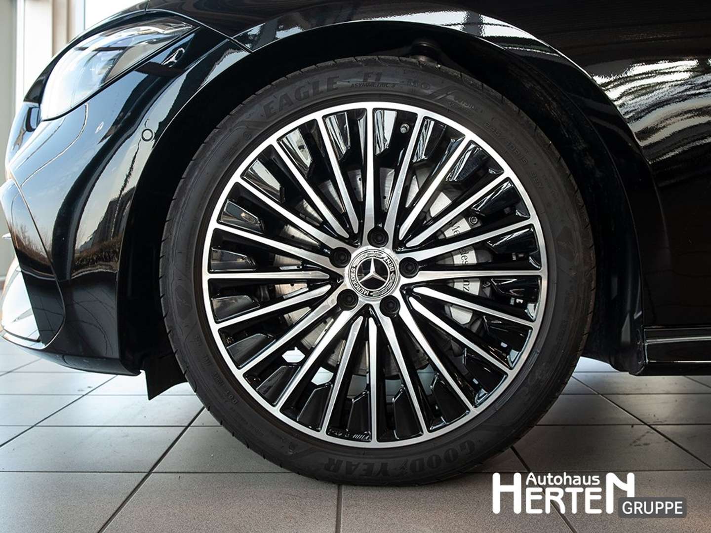 Mercedes CLE Coupé 200 AMG Line - 2025 - Joinsteer - #5