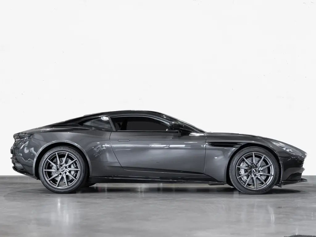 Aston Martin DB11 V12 Coupe 5.2 - 2017 - Joinsteer - #24