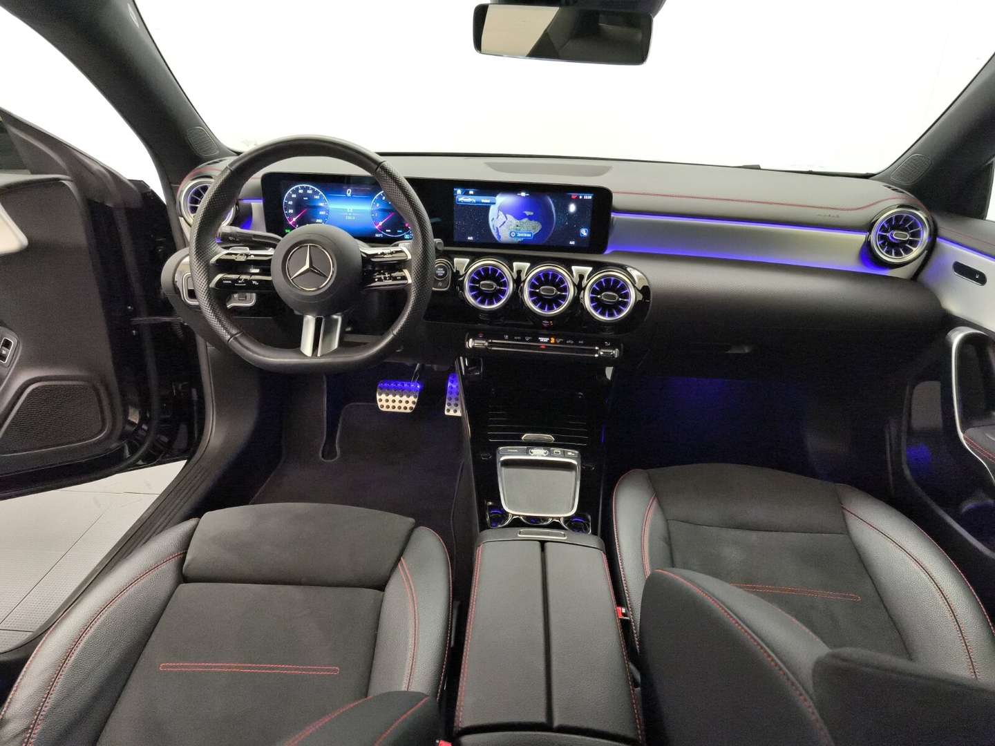 Mercedes CLA 180 AMG Line - 2024 - Joinsteer - #17