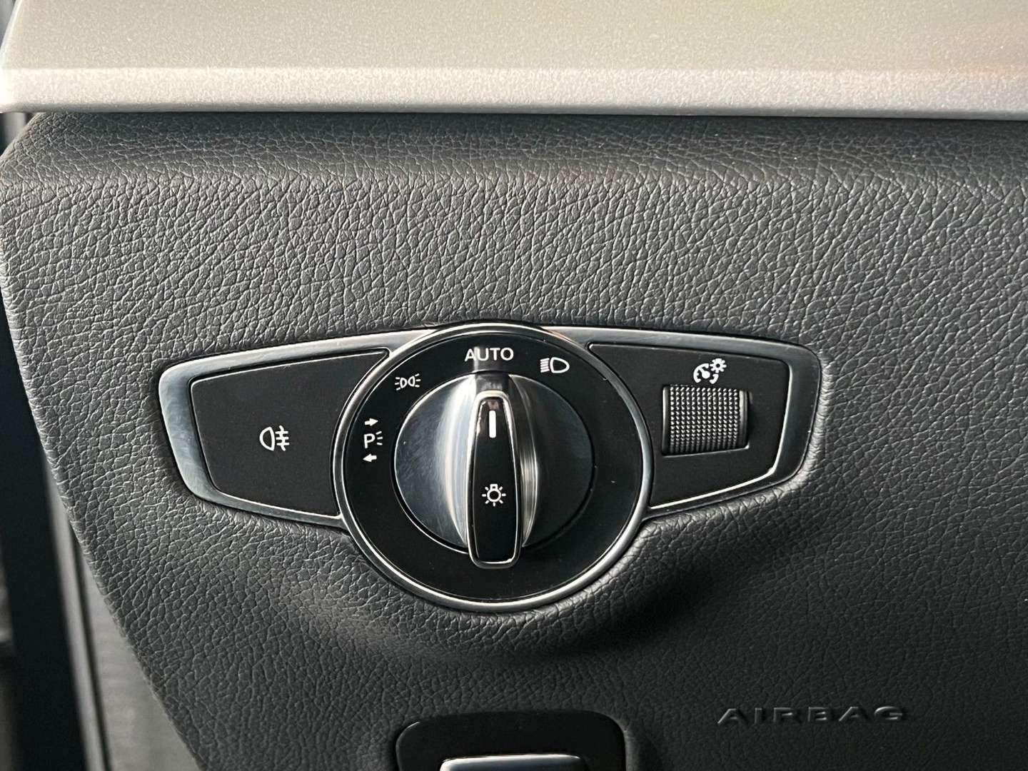 Mercedes Classe E 300 - 2019 - Joinsteer - #29