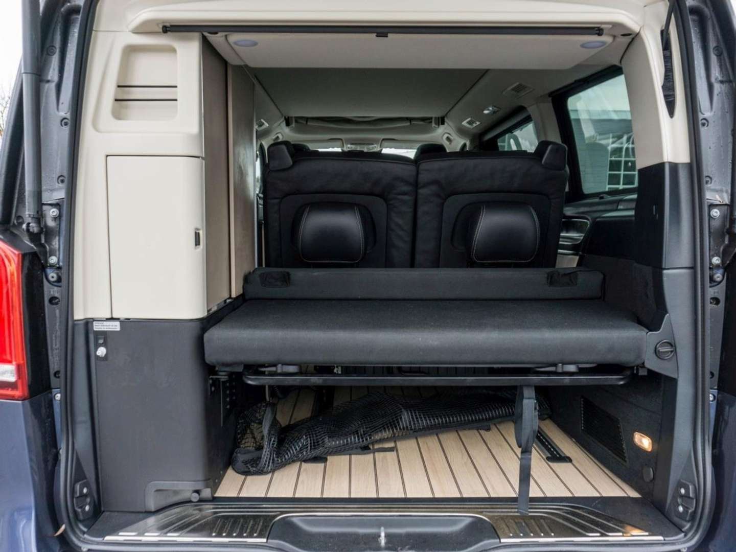 Mercedes V 300 300 Night Edition - 2023 - Joinsteer - #5