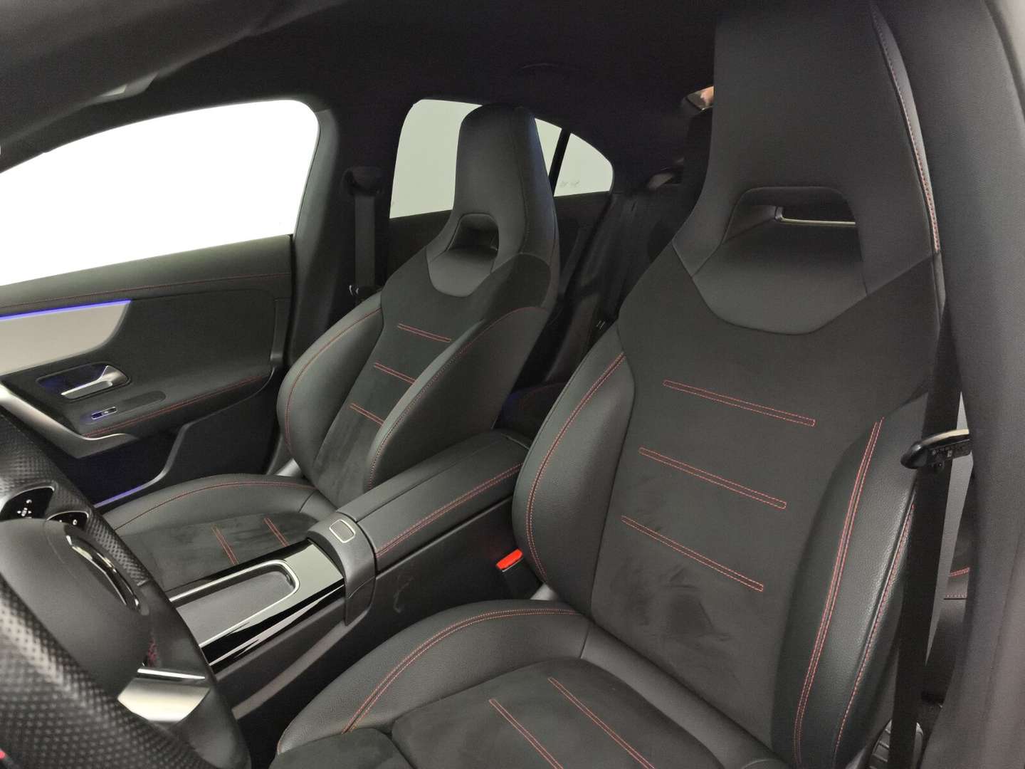 Mercedes CLA 180 AMG Line - 2024 - Joinsteer - #19