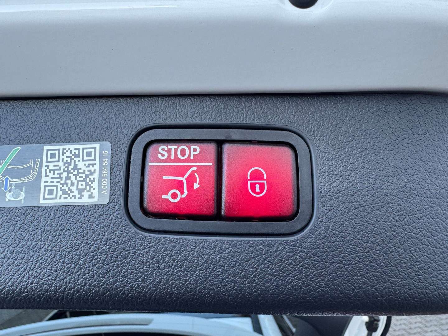 Mercedes Classe C 220 AMG-Line - 2024 - Joinsteer - #14