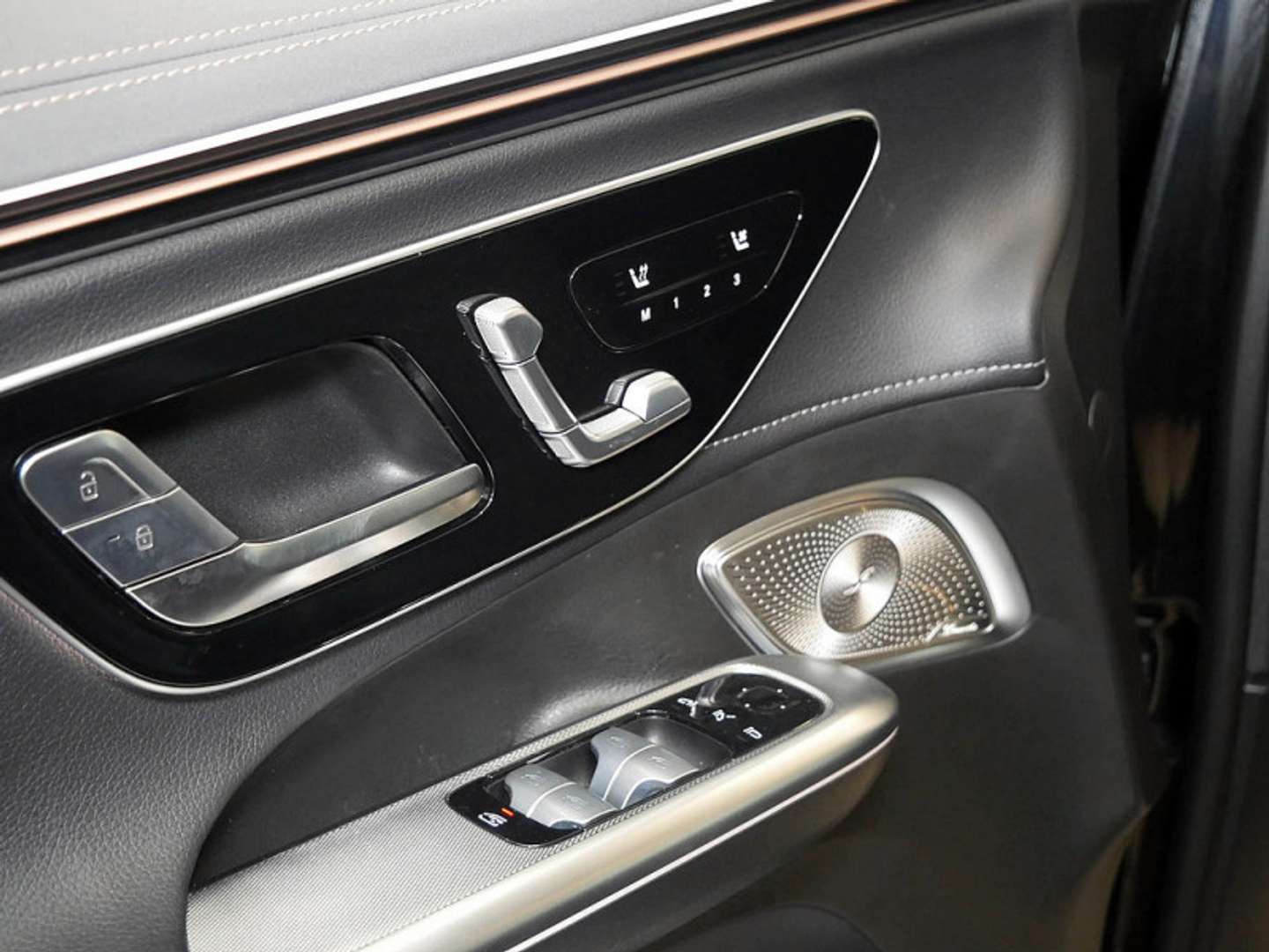 Mercedes EQE 350 AMG Line - 2024 - Joinsteer - #13