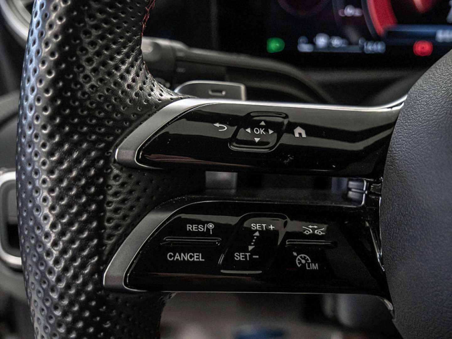 Mercedes CLA 220 AMG Line - 2024 - Joinsteer - #19