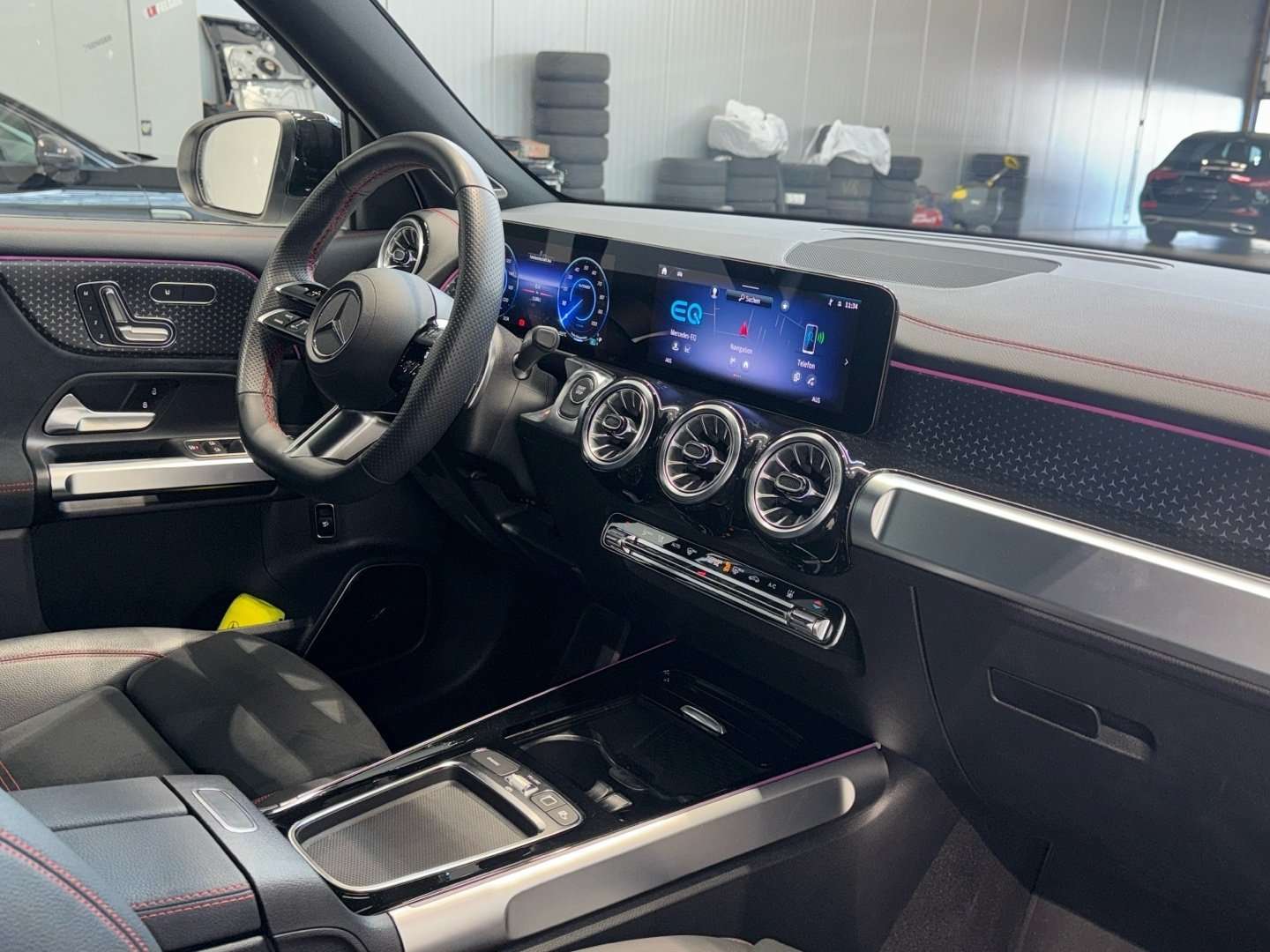 Mercedes EQB 250+ AMG Line - 2025 - Joinsteer - #11