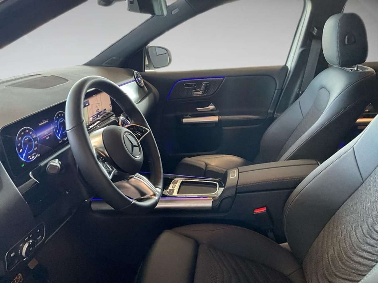 Mercedes EQA 300 Advanced - 2024 - Joinsteer - #8