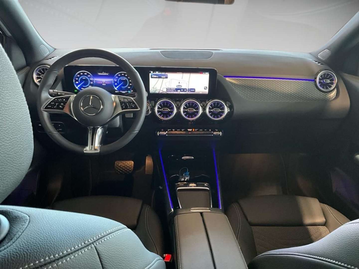 Mercedes EQA 300 Advanced - 2024 - Joinsteer - #10