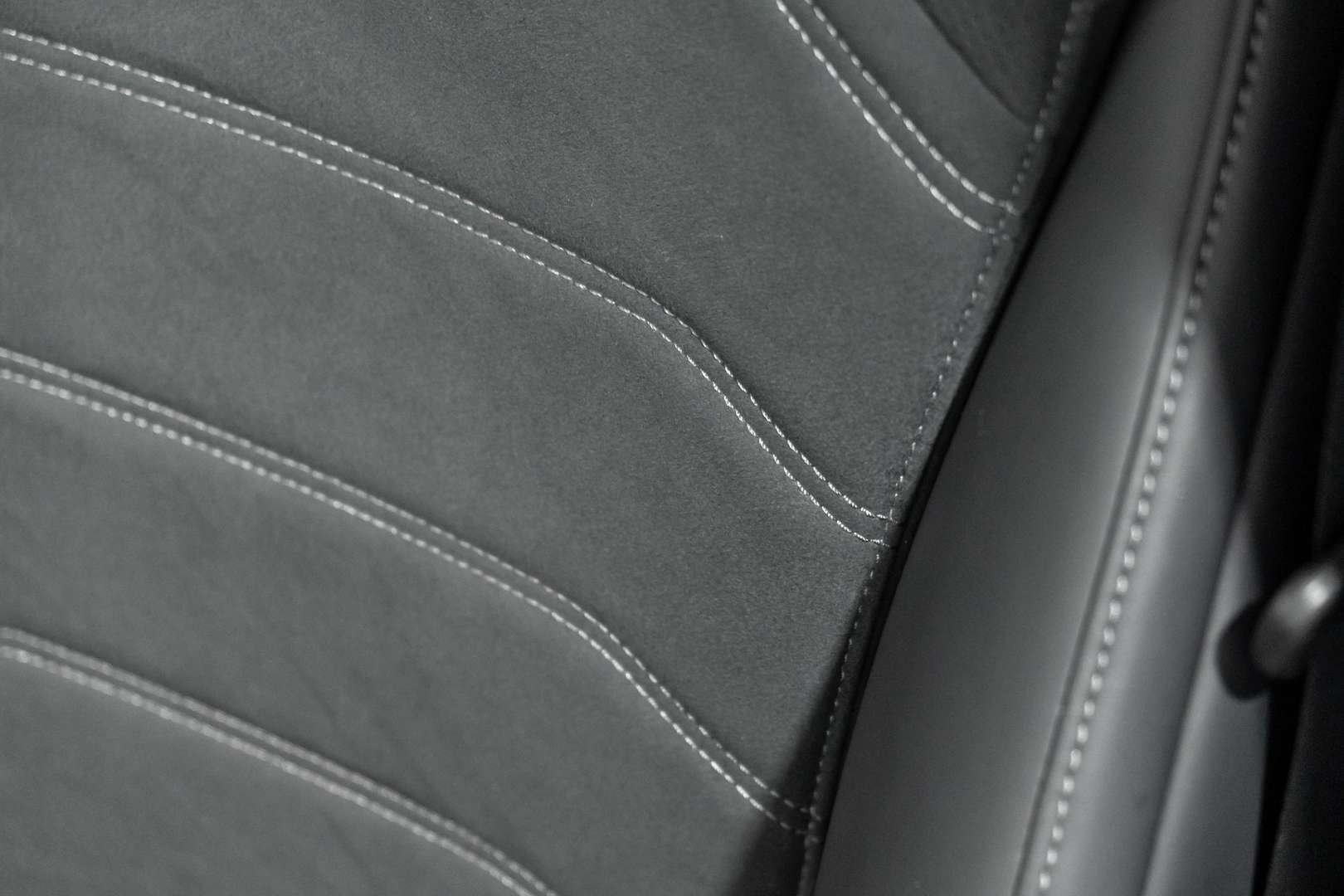 Mercedes Classe E Break 300 AMG Line - 2025 - Joinsteer - #25