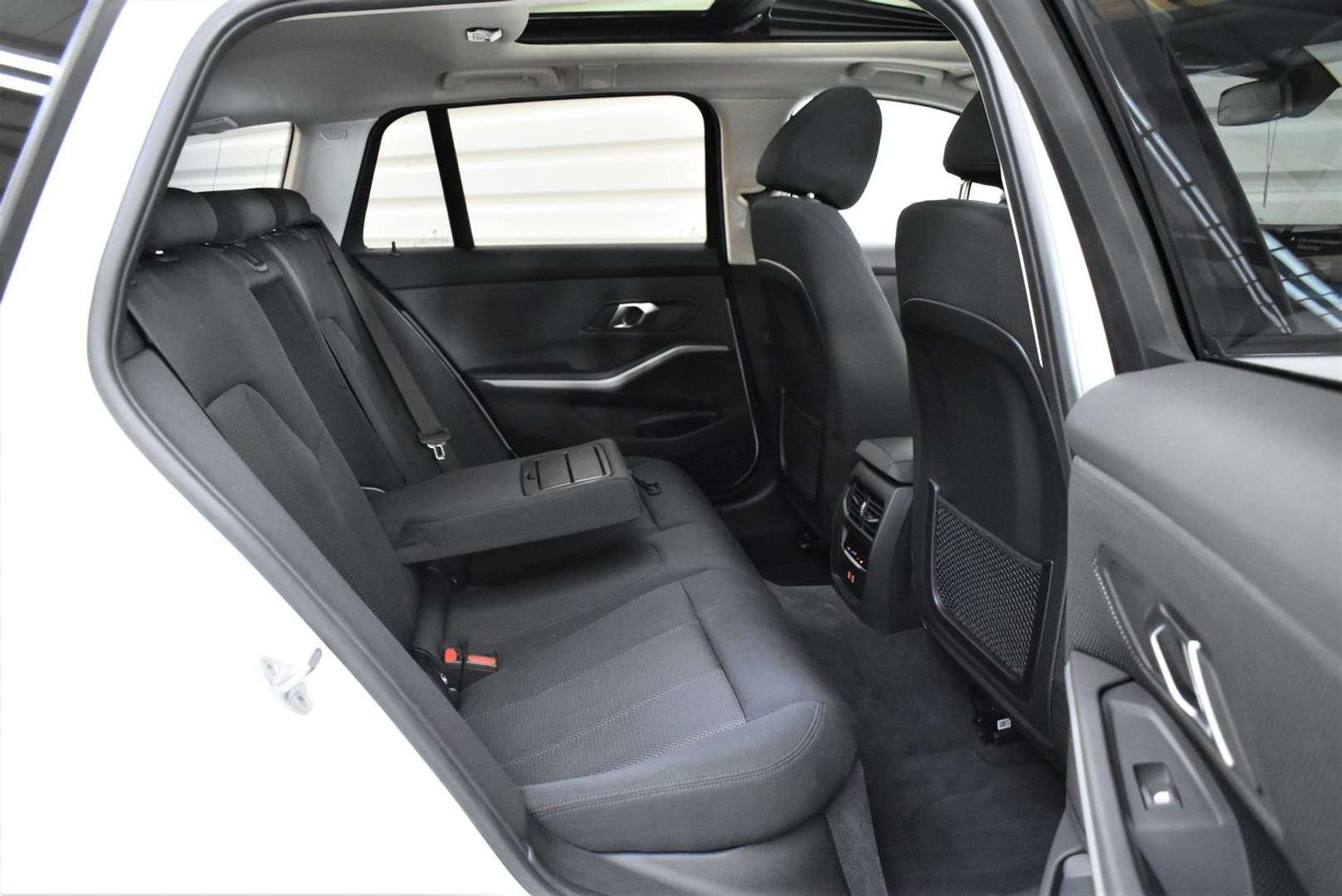 BMW Série 3 318d M Sport - 2023 - Joinsteer - #15
