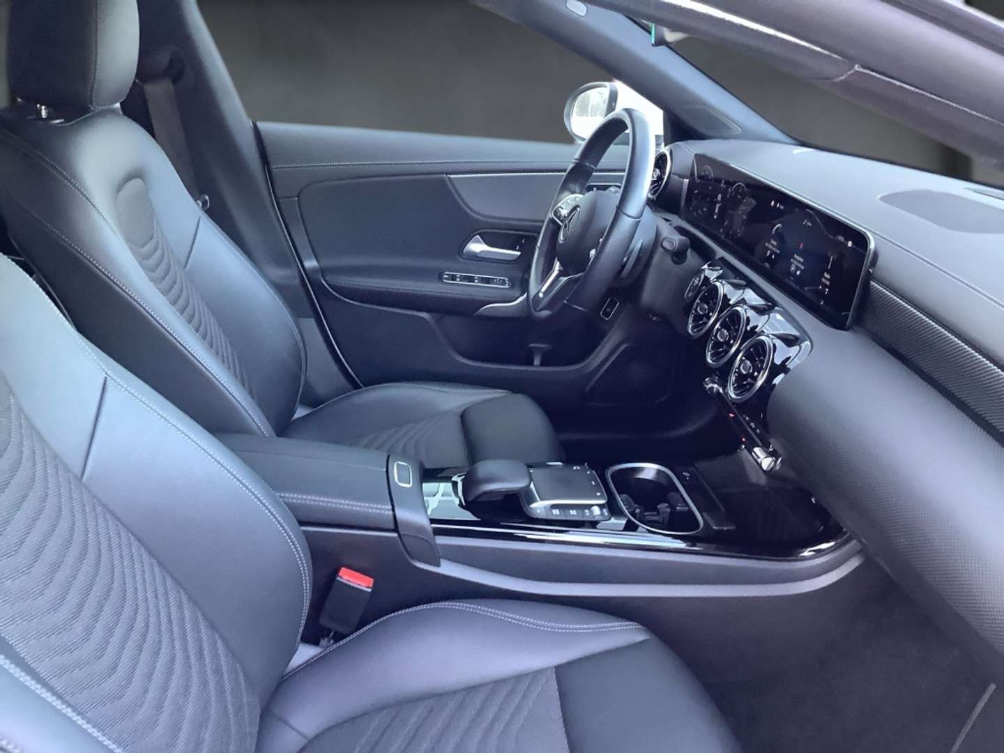 Mercedes CLA 200 Progressive - 2023 - Joinsteer - #14