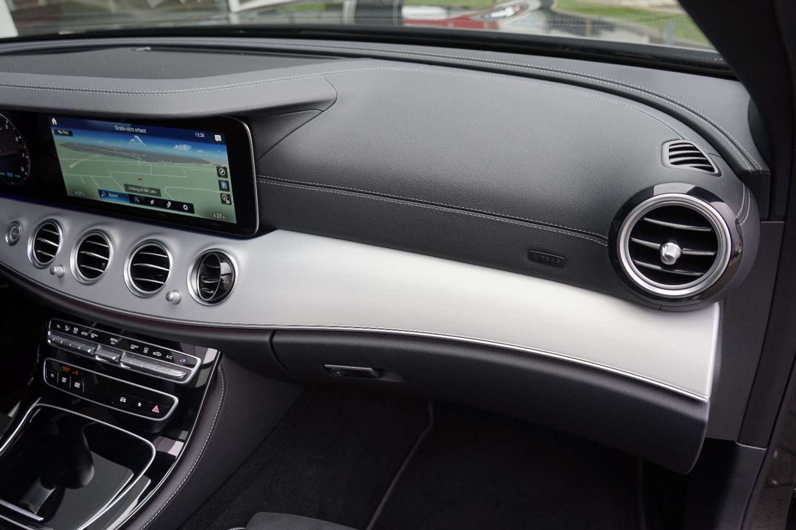 Mercedes Classe E 200 AMG Line - 2021 - Joinsteer - #38