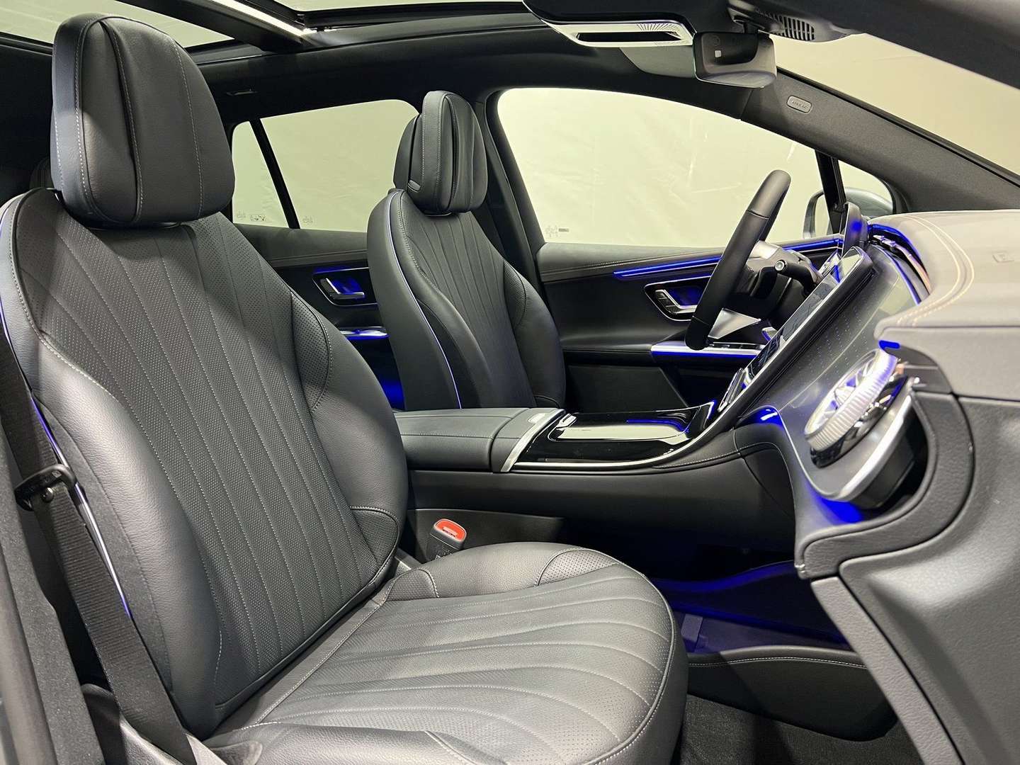 Mercedes EQE 350 Premium - 2025 - Joinsteer - #38