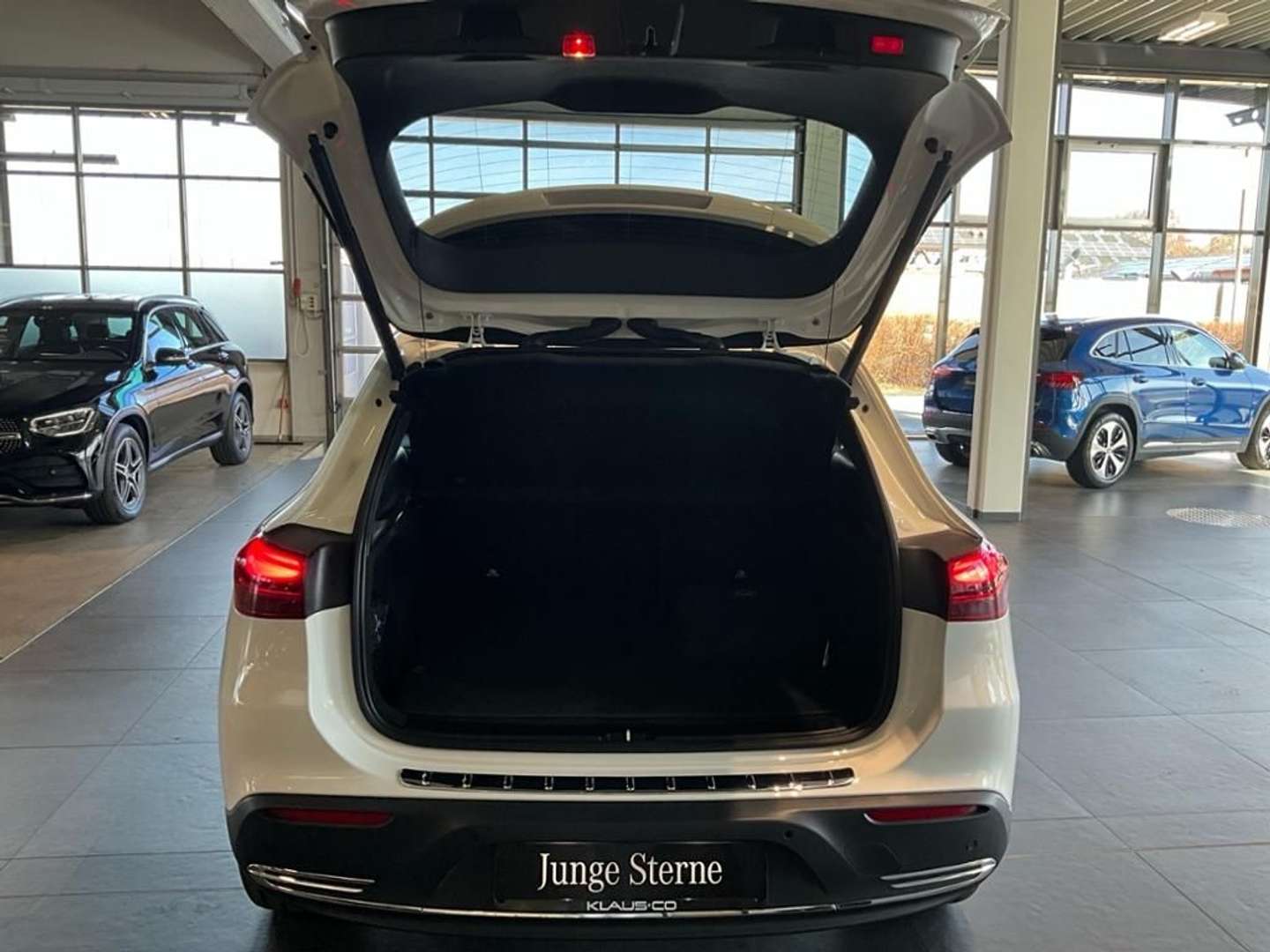 Mercedes EQA 300 Advanced - 2024 - Joinsteer - #17