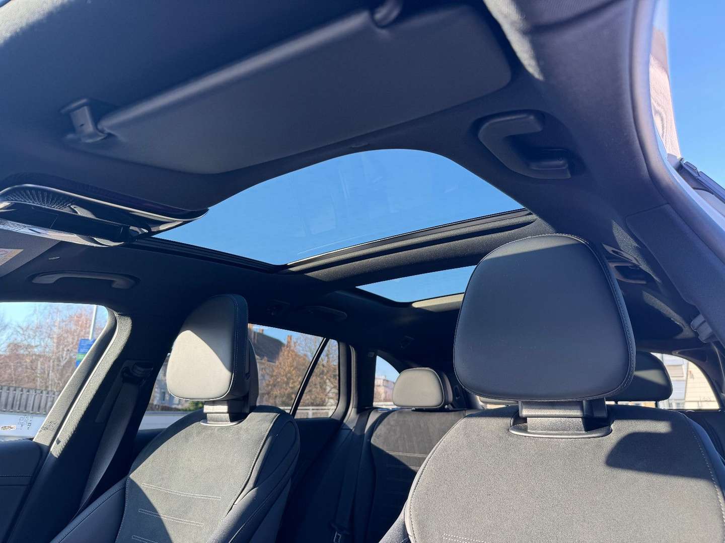 Mercedes Classe C 220 AMG-Line - 2024 - Joinsteer - #38