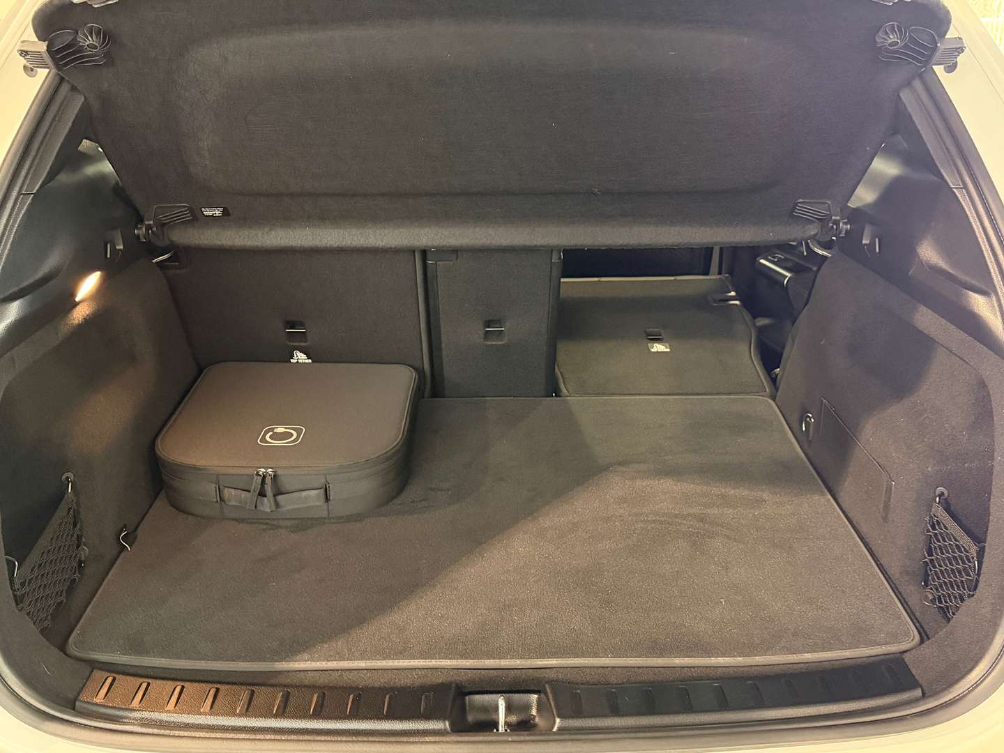 Mercedes EQA 300 Night Edition - 2024 - Joinsteer - #32