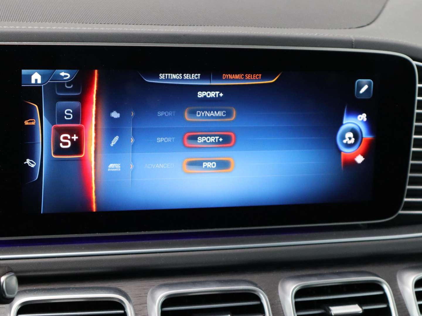 Mercedes GLE 53 AMG Coupé 53 Premium Plus - 2025 - Joinsteer - #37