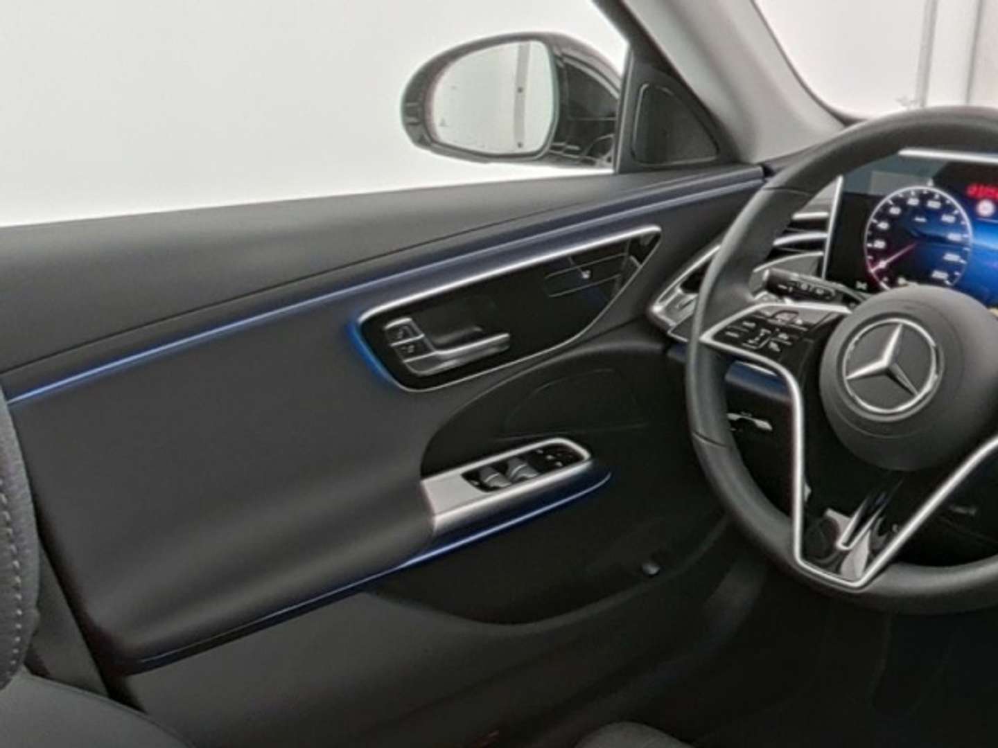 Mercedes Classe E 220 Avantgarde - 2025 - Joinsteer - #6