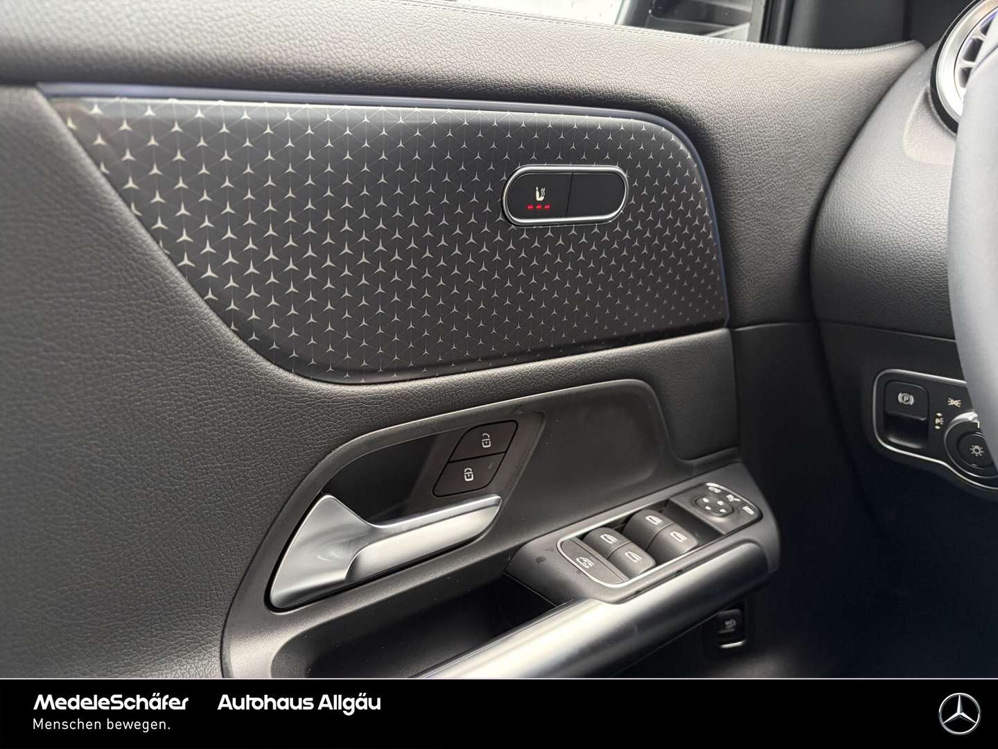 Mercedes GLA 200 200 Night - 2026 - Joinsteer - #7