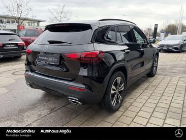 Mercedes GLA 200 200 Night — photo 12