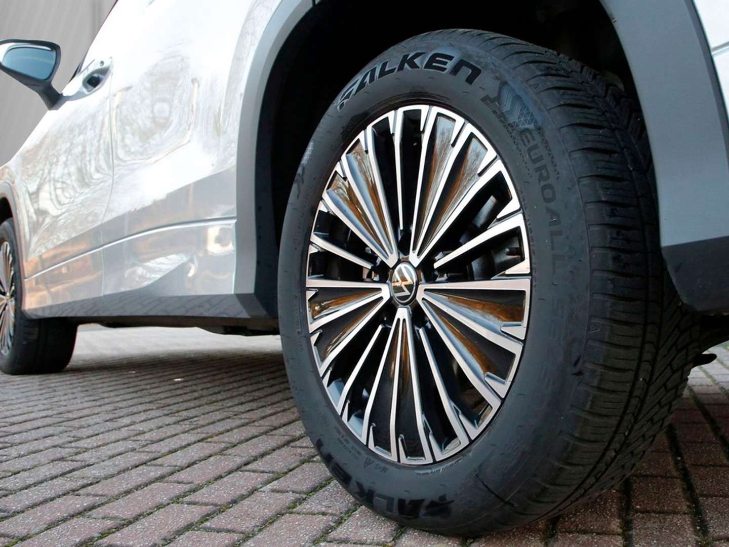 Volkswagen T-CROSS EHybrid Life - 2025 - Joinsteer - #5