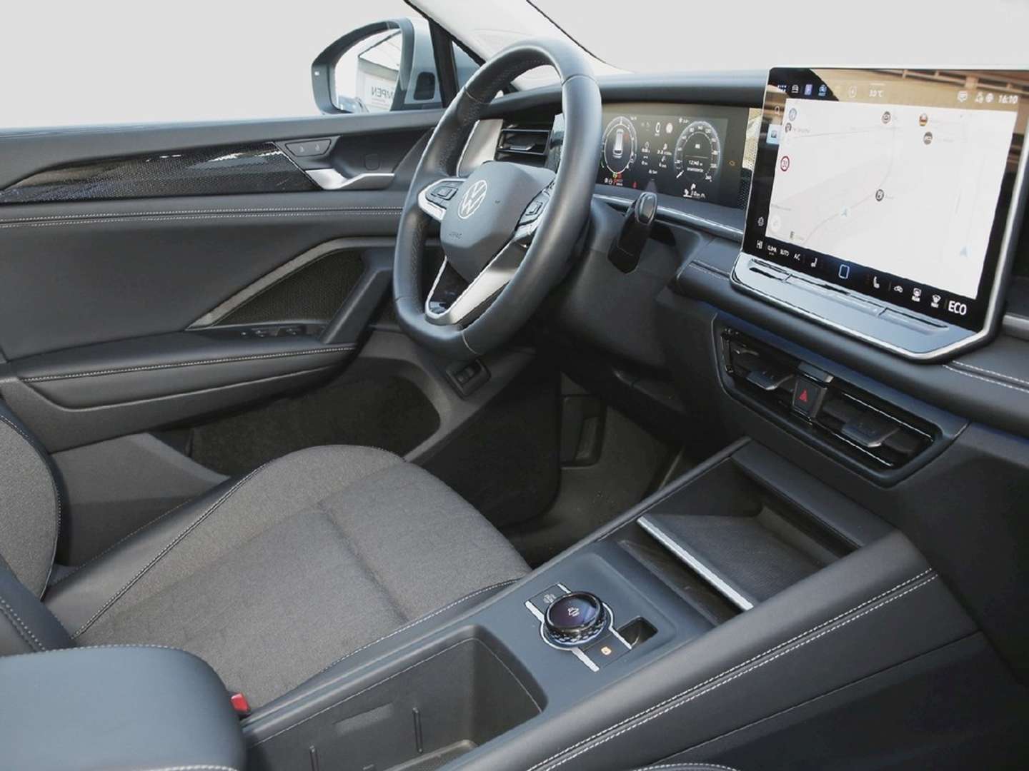 Volkswagen T-CROSS EHybrid Life - 2025 - Joinsteer - #9