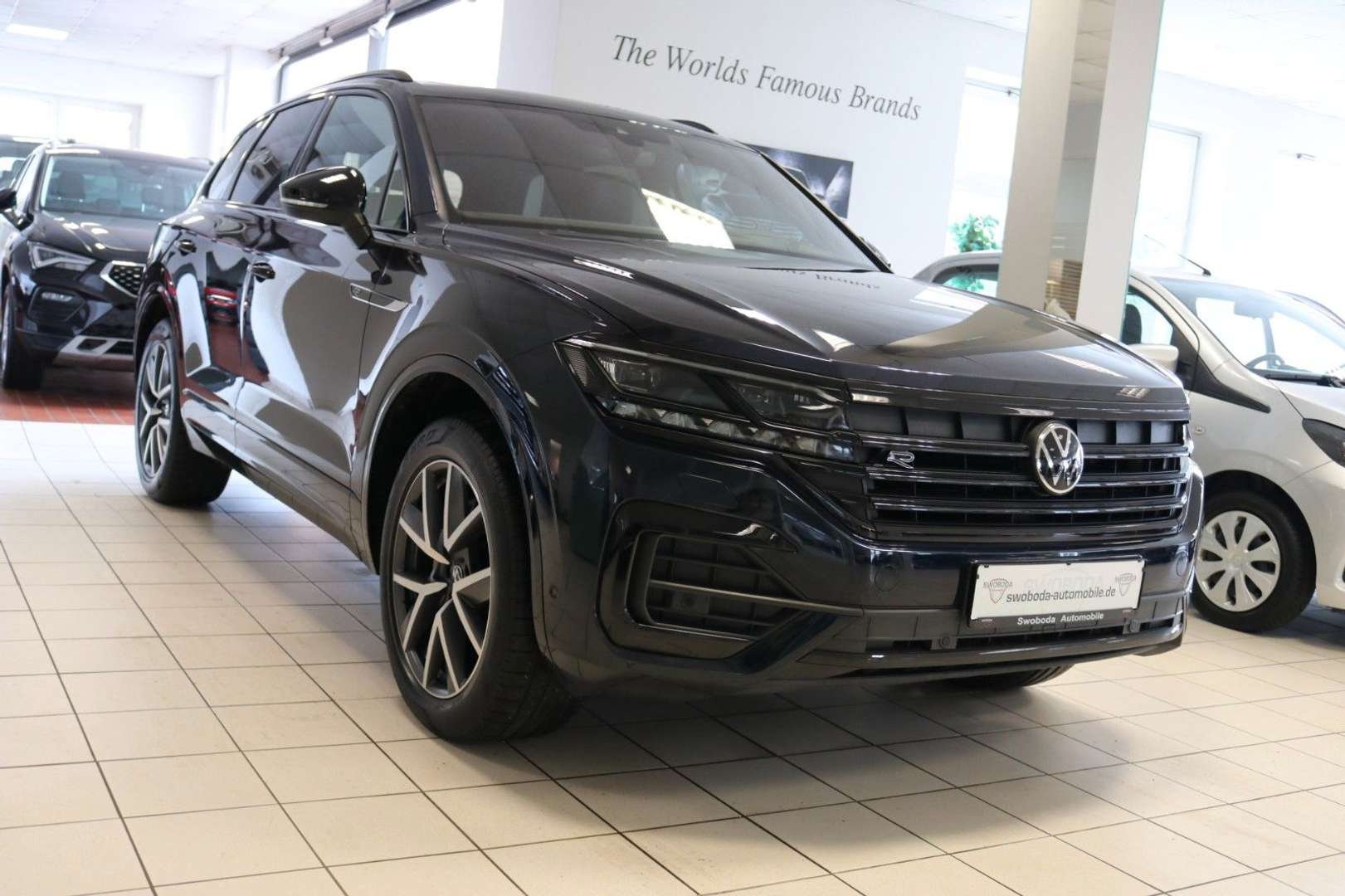 Volkswagen Touareg R-Line Black Style - 2021 - Joinsteer - #10