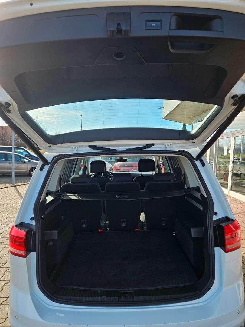 Volkswagen Touran Highline - 2021 - Joinsteer - #4