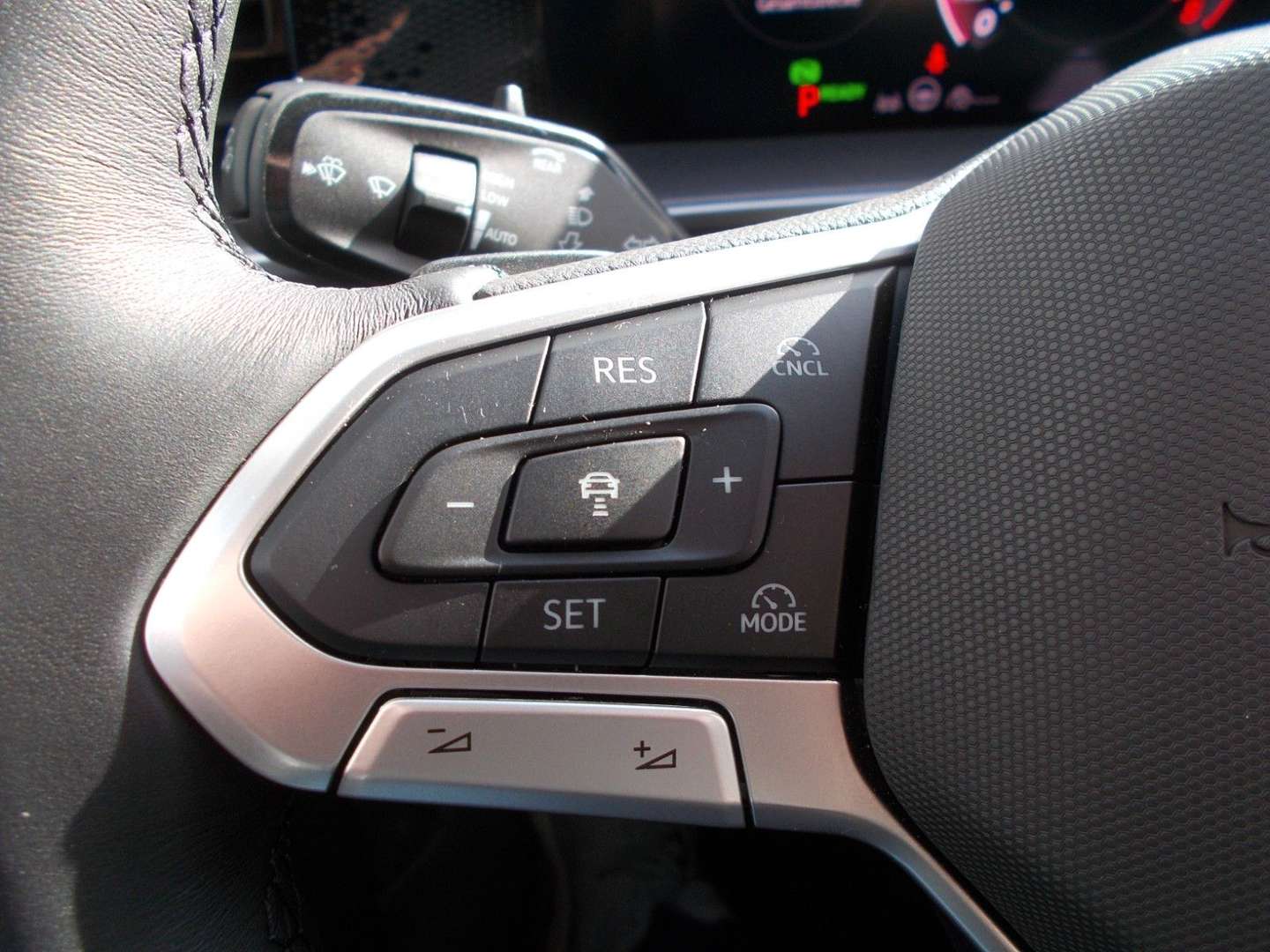 Volkswagen T-CROSS ETSI Life - 2025 - Joinsteer - #14