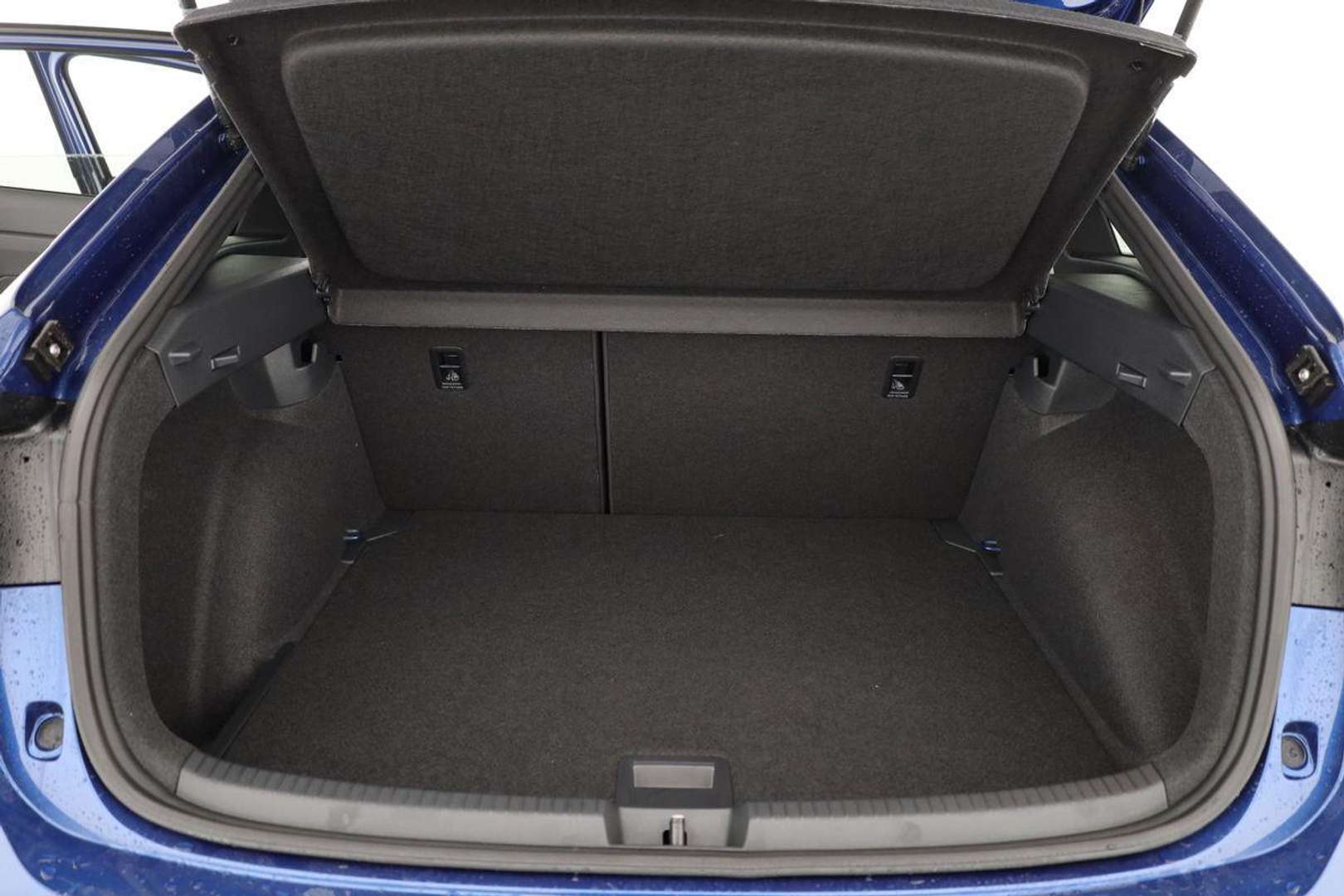 Volkswagen Taigo R-Line - 2026 - Joinsteer - #11