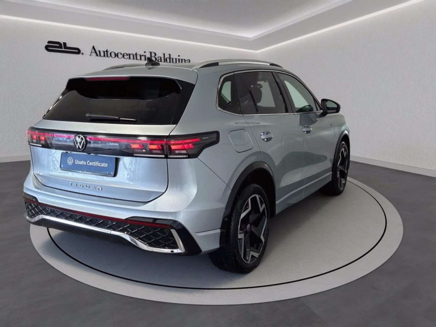 Volkswagen TIGUAN R-Line - 2025 - Joinsteer - #4