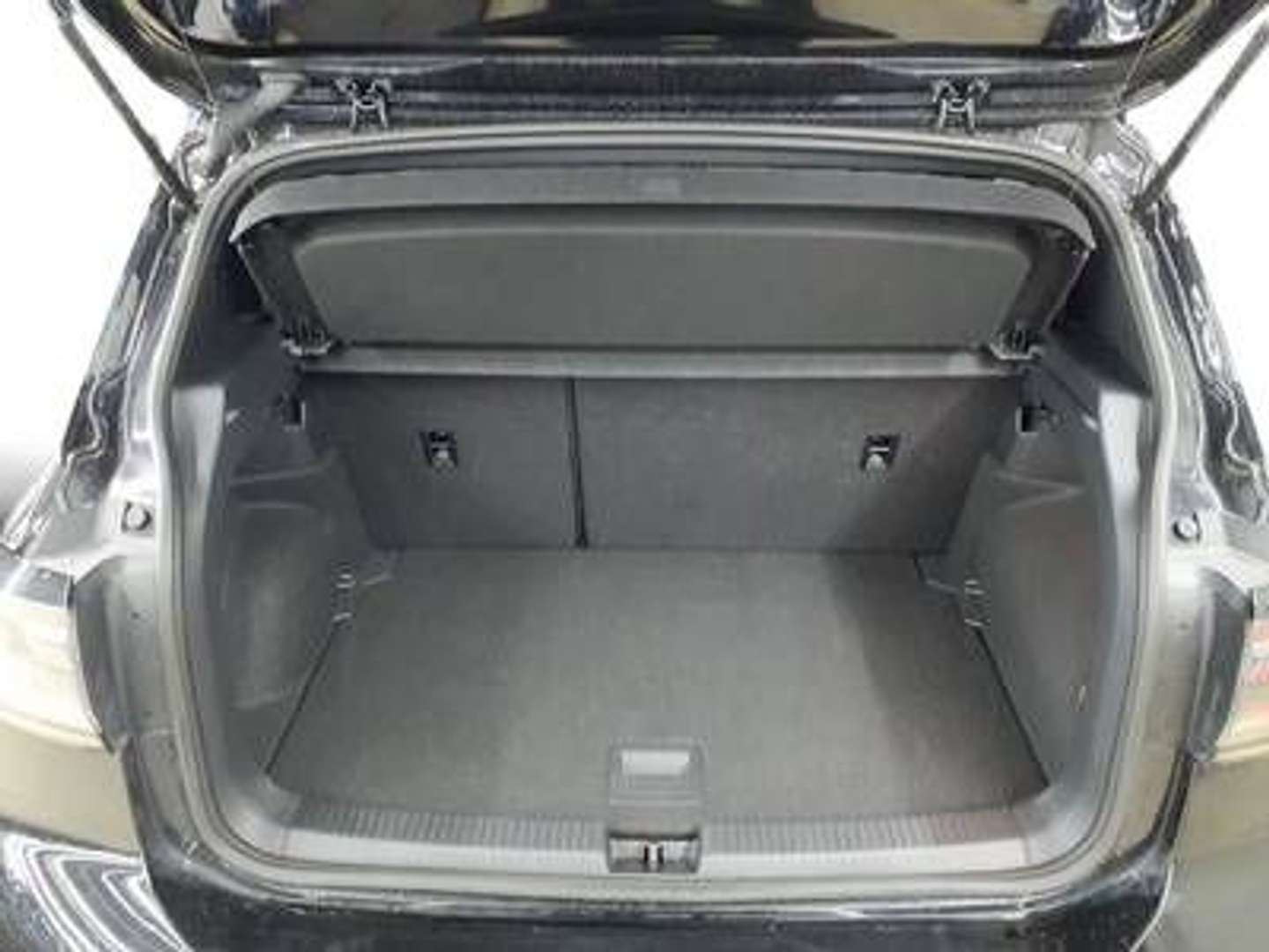 Volkswagen T-CROSS R-Line - 2025 - Joinsteer - #5